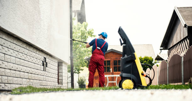Best Pool Deck Cleaning  in Owosso, MI